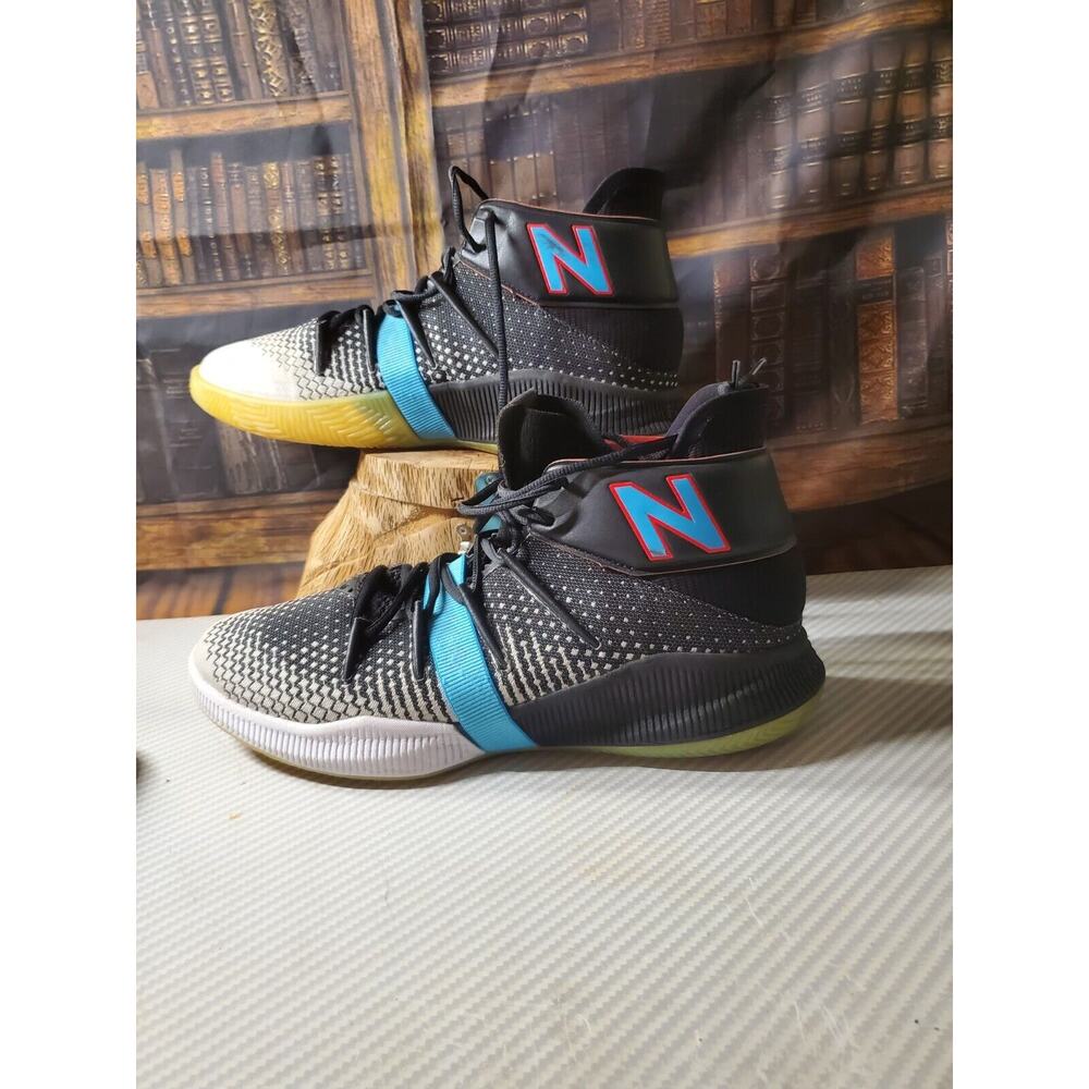 New Balance OMN1S Baited Size 12.5